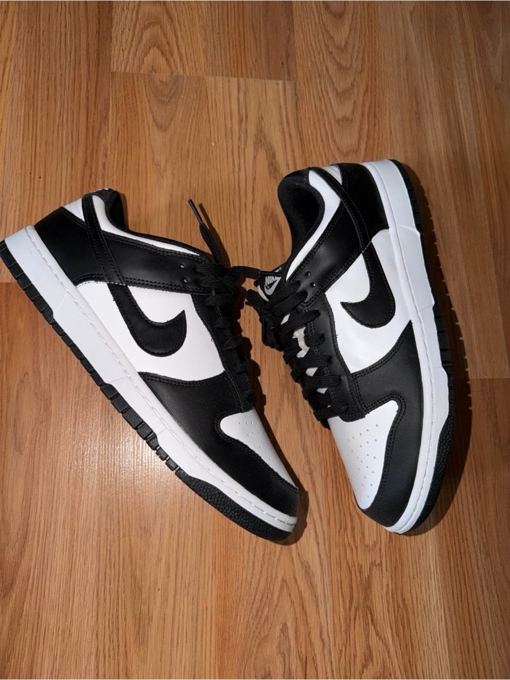 Nike Panda Dunks